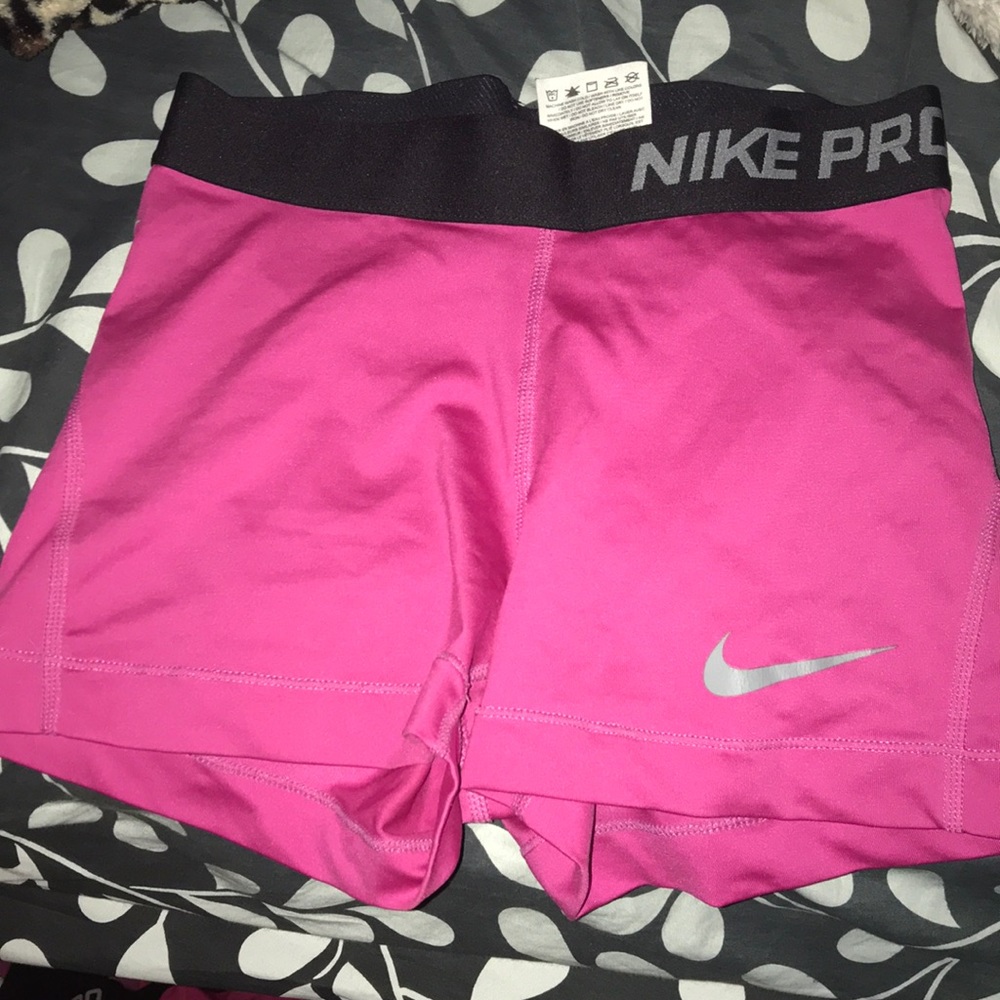 Nike spandex